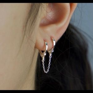 Handcuff earrings, double piercing earrings